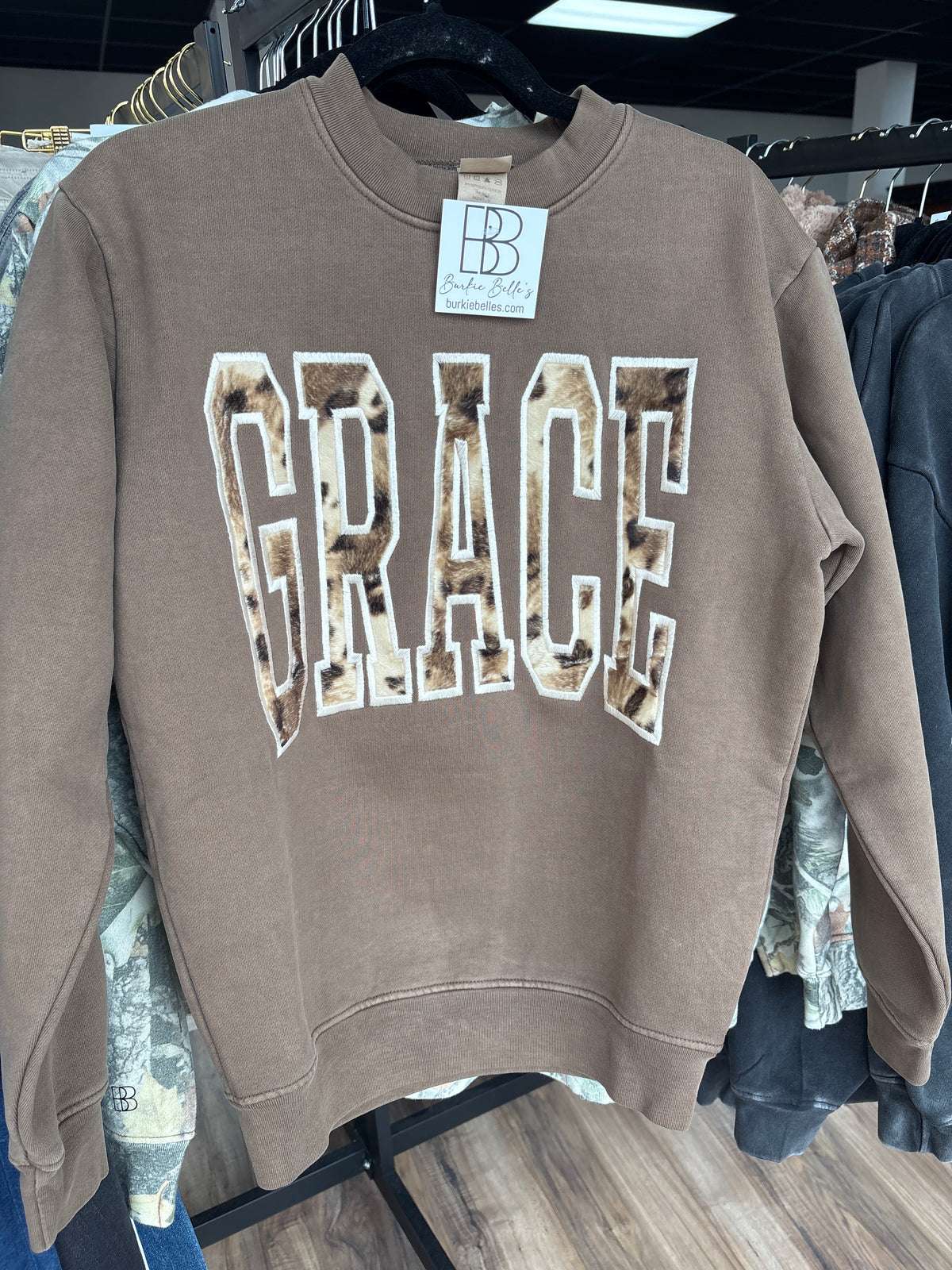 Grace Sweatshirt Embroidered