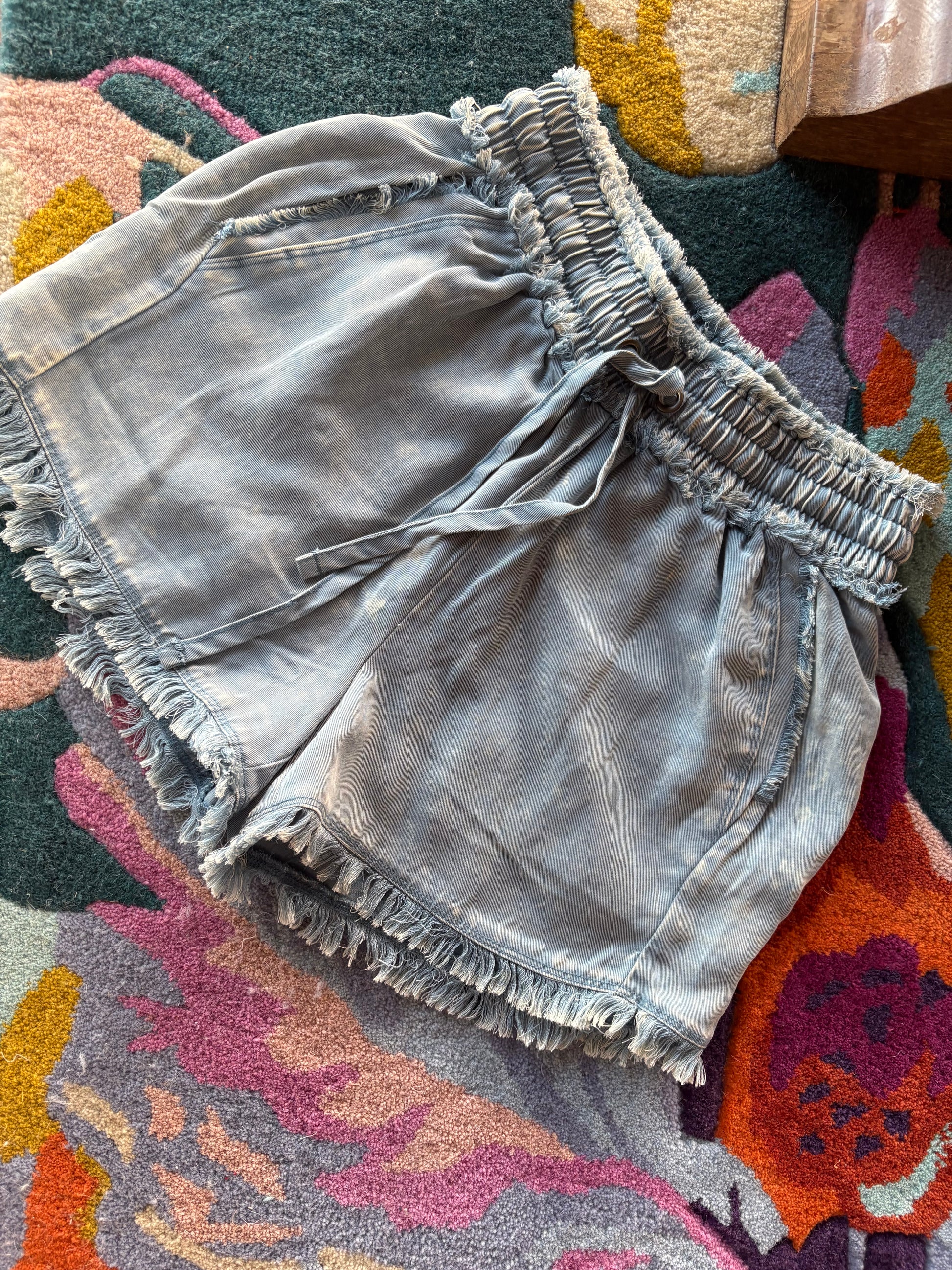 Tencel Town Shorts