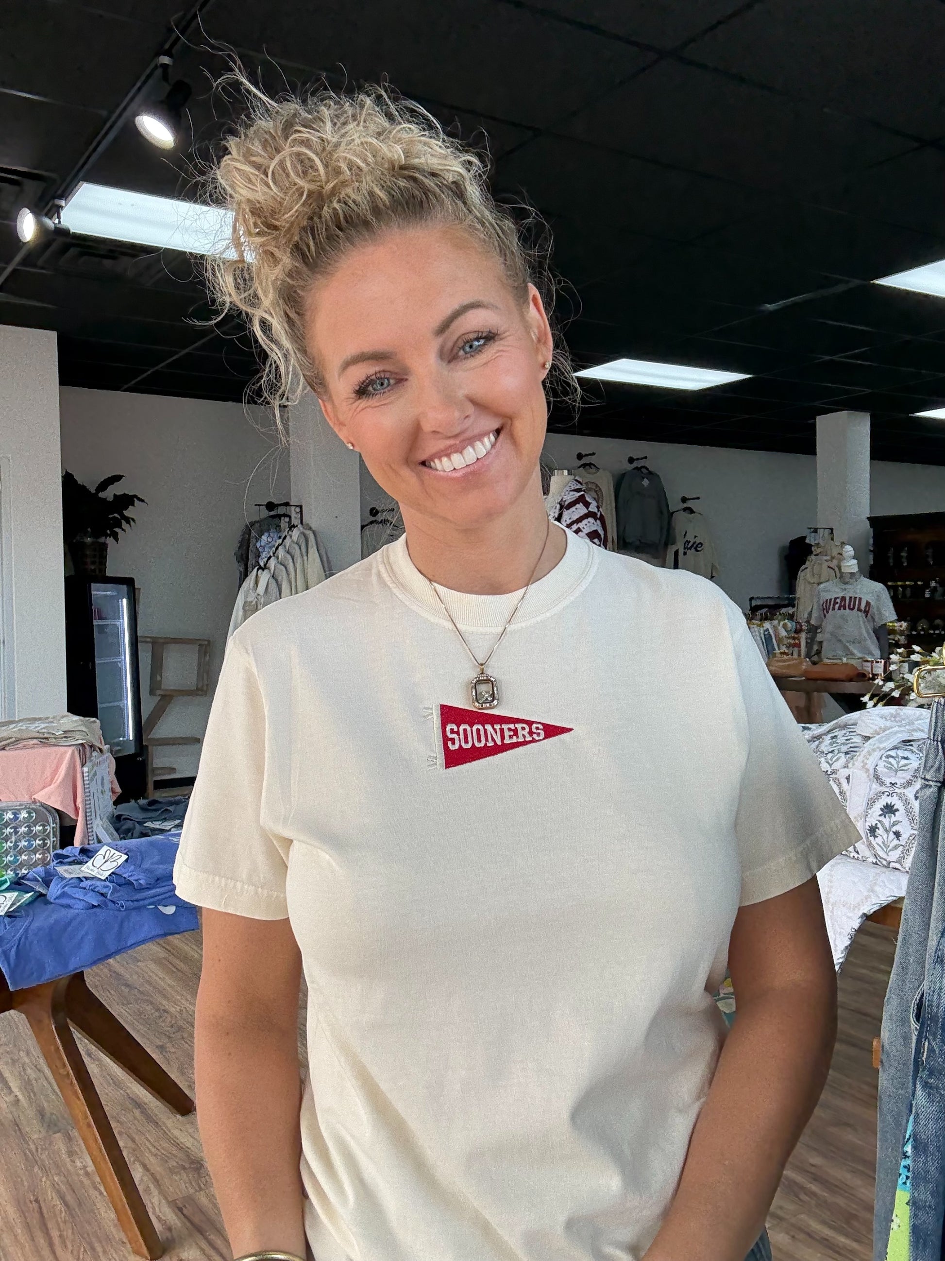 Sooner Pendant Embroidery Tee