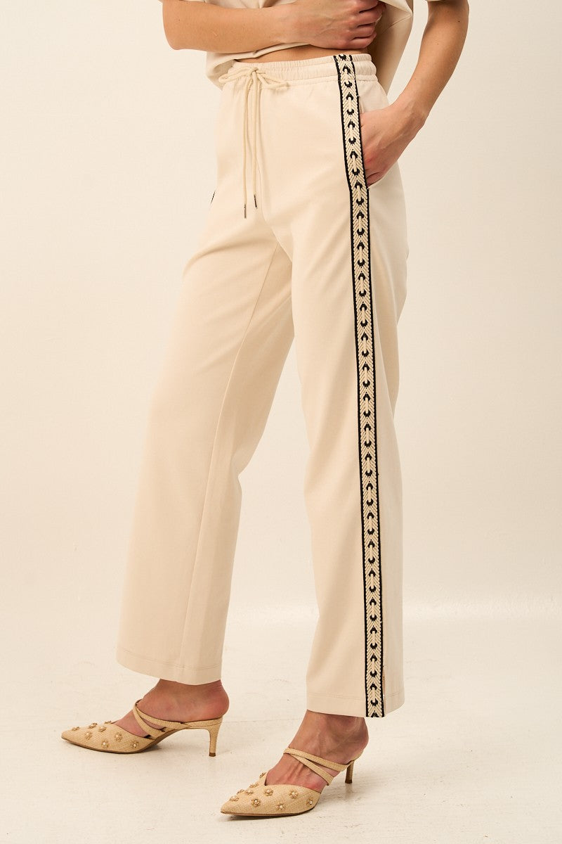 Western Side Seam Detail Knit Pant